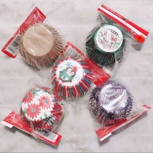 Cupcake Liners Holiday Themed Christmas Holiday Party Baking Muffin 375-Pieces